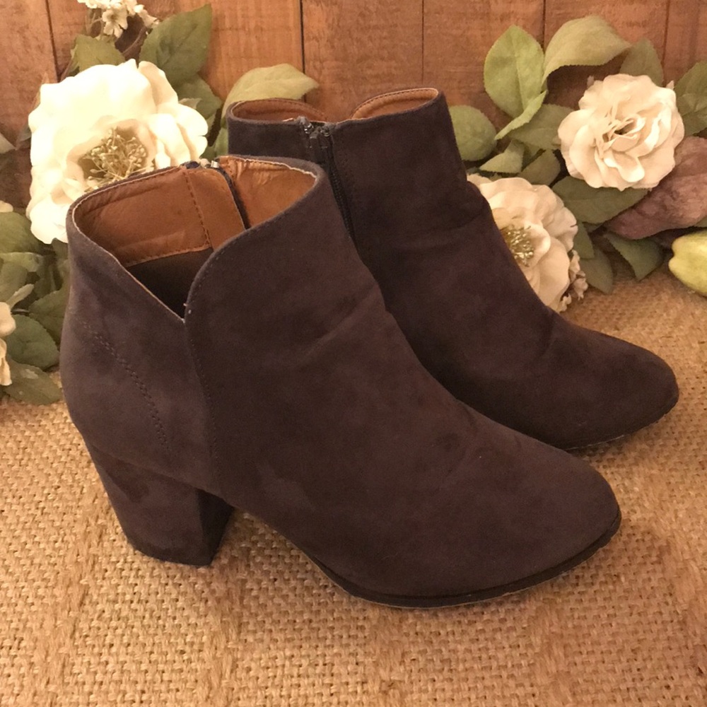 Ankle Boots / Booties Ladies Size 8 - Picture 2 of 7